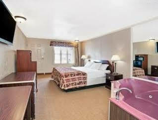 Knights Inn - Madison Heights Esterno foto